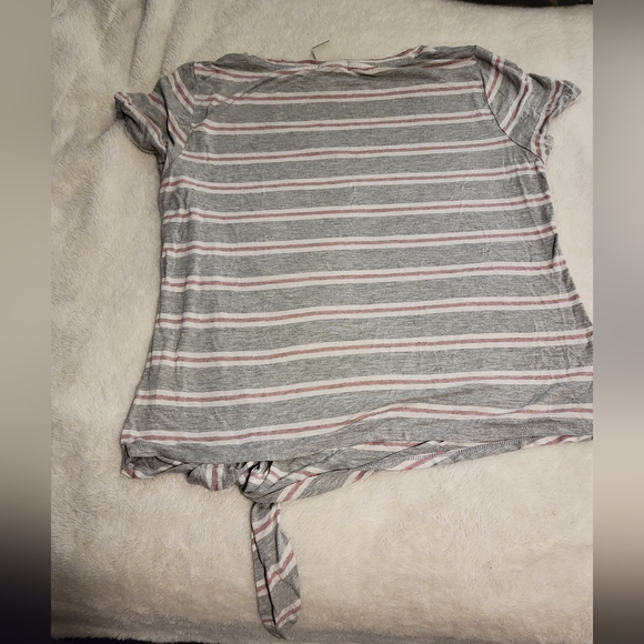 4/20 Comfy striped v neck t shirt with side tie - Picture 3 of 3